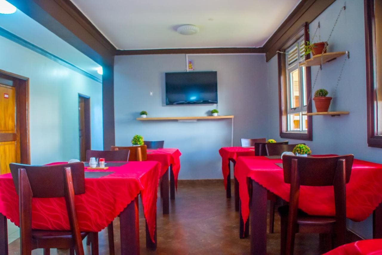 Redsea Hotel