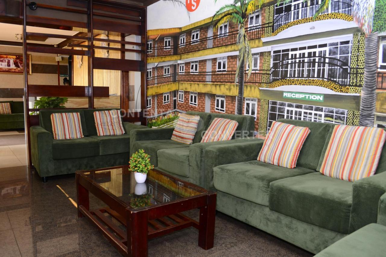 Redsea Hotel