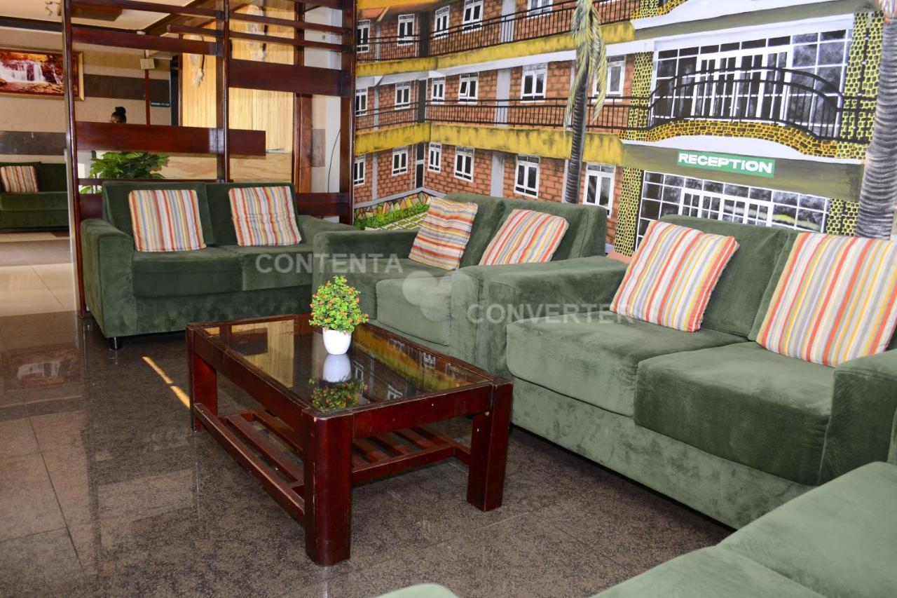 Redsea Hotel