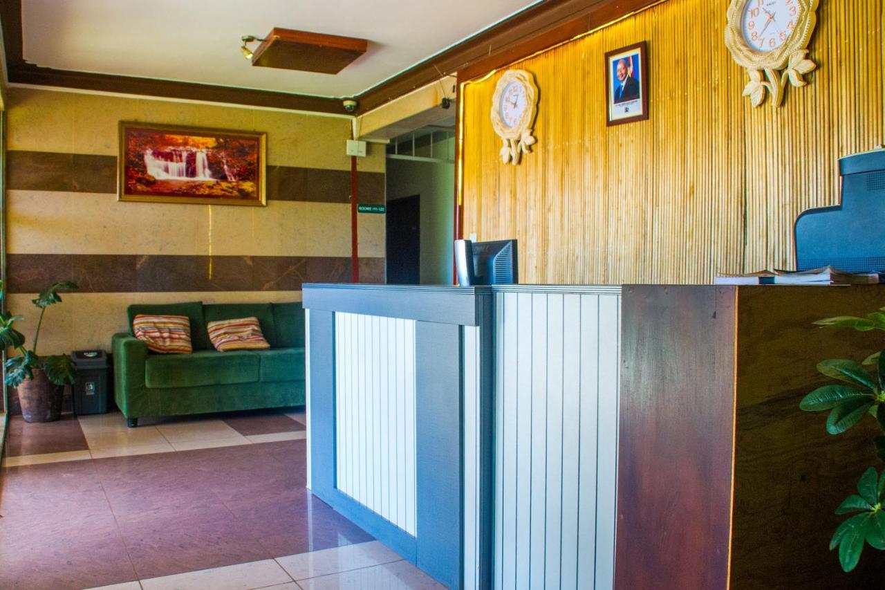 Redsea Hotel