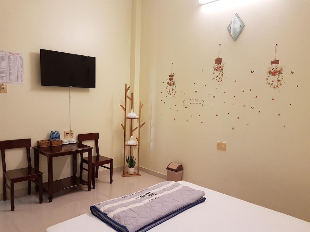 Hostel Dang Loi