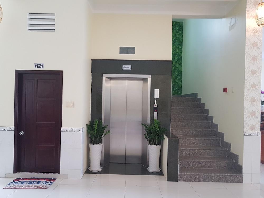 Hostel Dang Loi