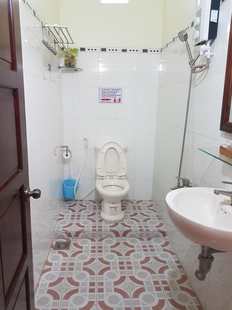 Hostel Dang Loi