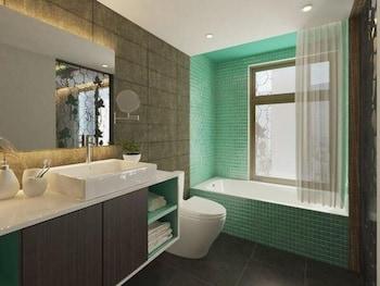 White Lotus Hue Hotel