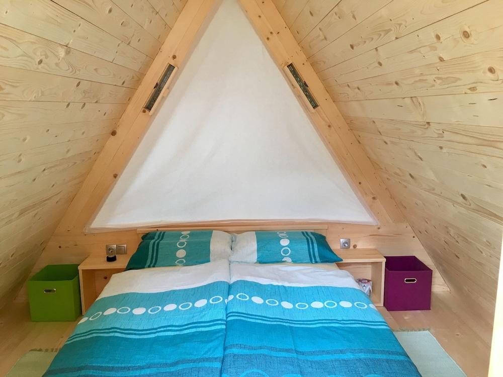 Glamping Houses J-Max