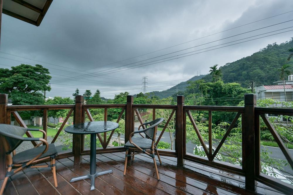R&J Guest House
