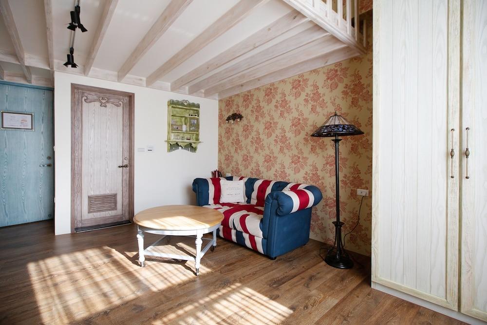 R&J Guest House