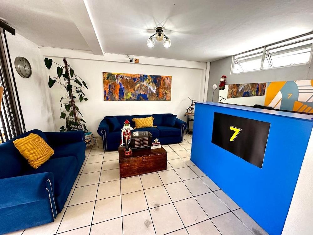 7Hotel El Salvador