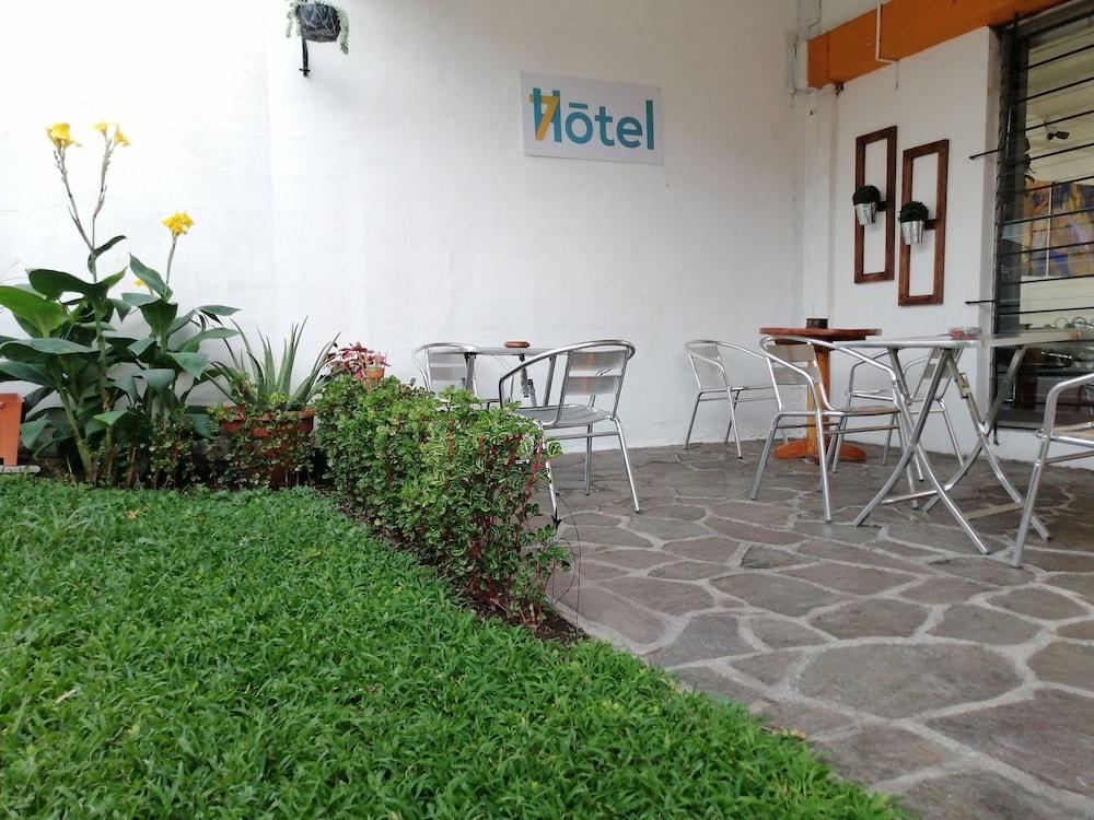 7Hotel El Salvador