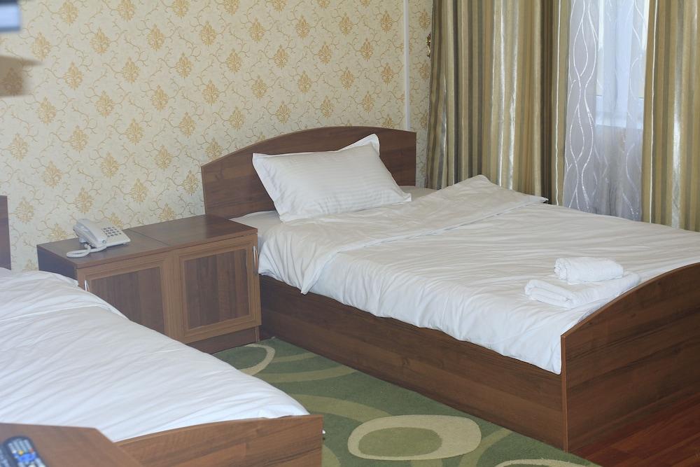 Life Hotel