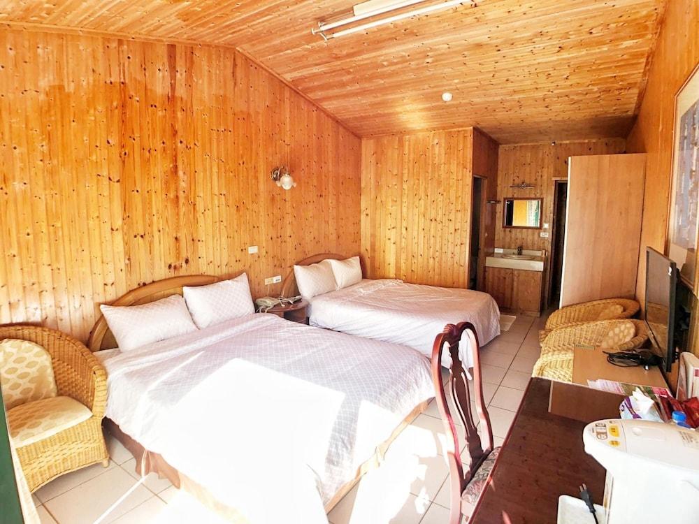 Xanadu Hostel