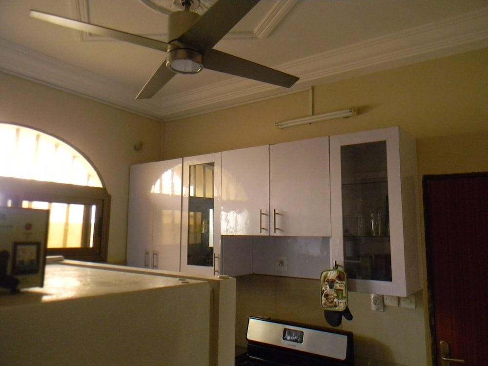 The Corporate Villa - Nyekonakpoe-Lome