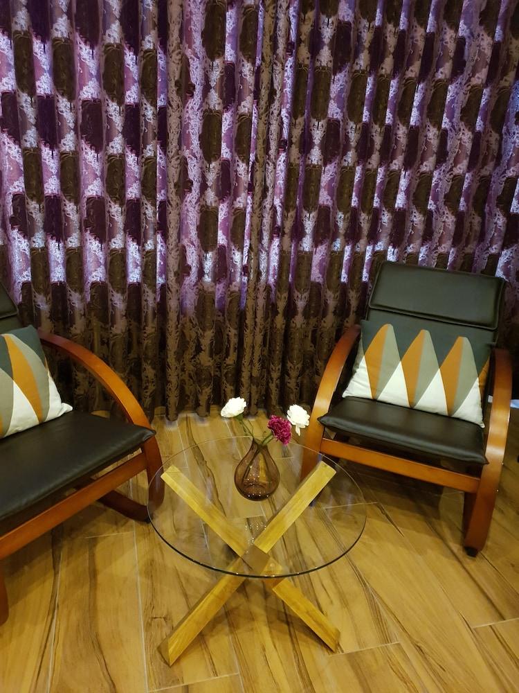 Comfort Hotel