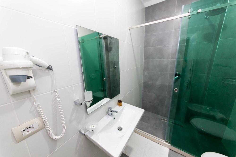 Hildon Eco Hotel