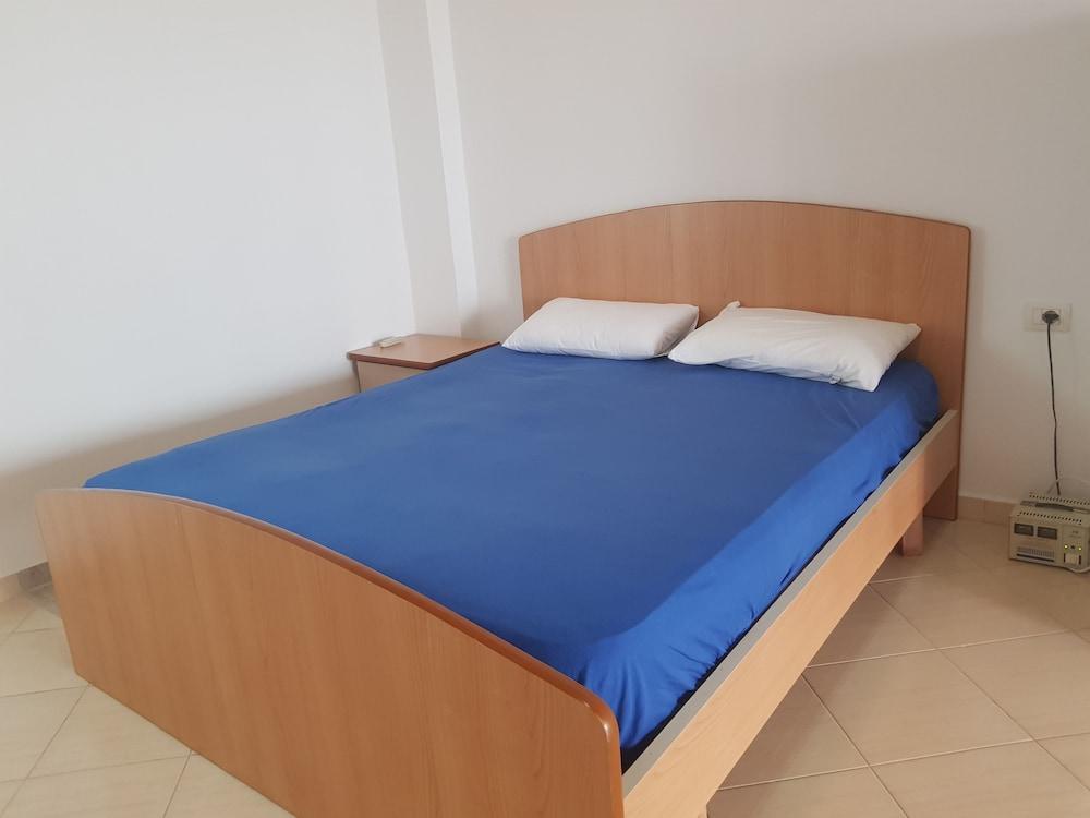 Kevi Apartments