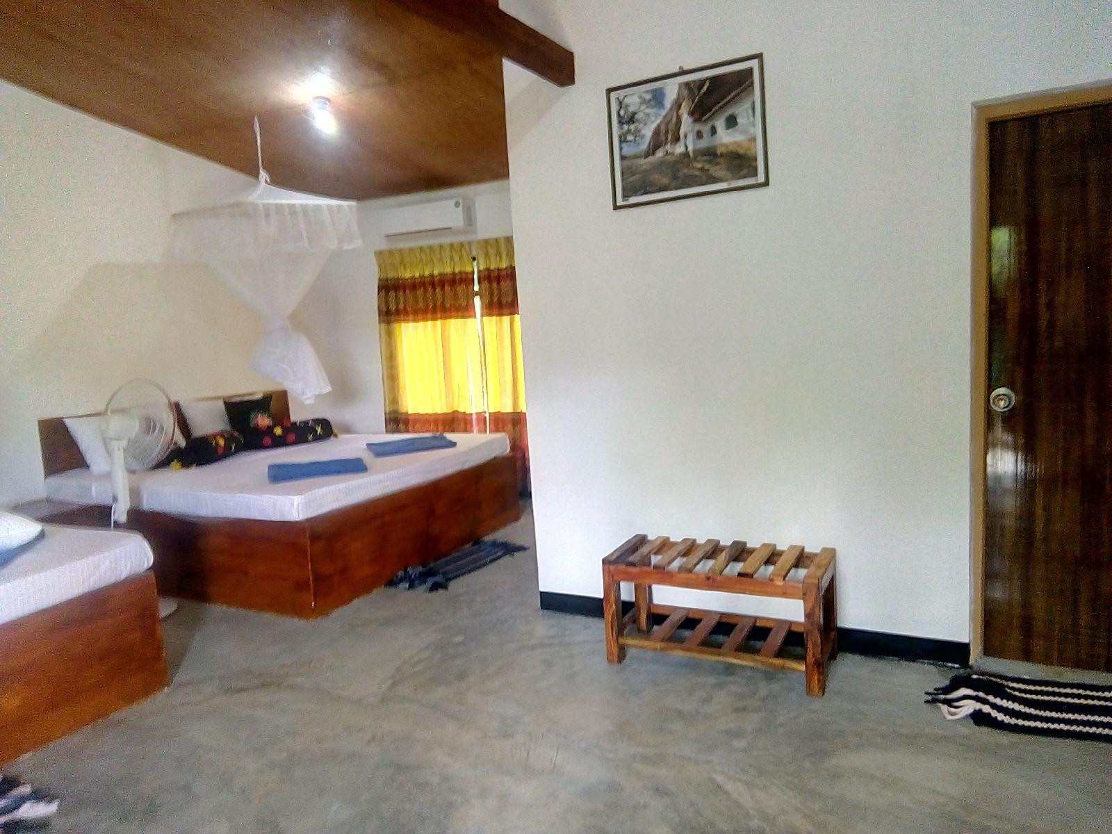 Wish Prabha Lake View Lodge