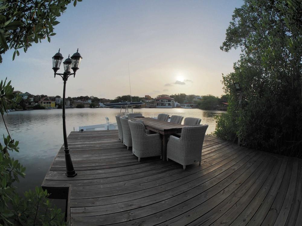 Luxury Apartments Curacao