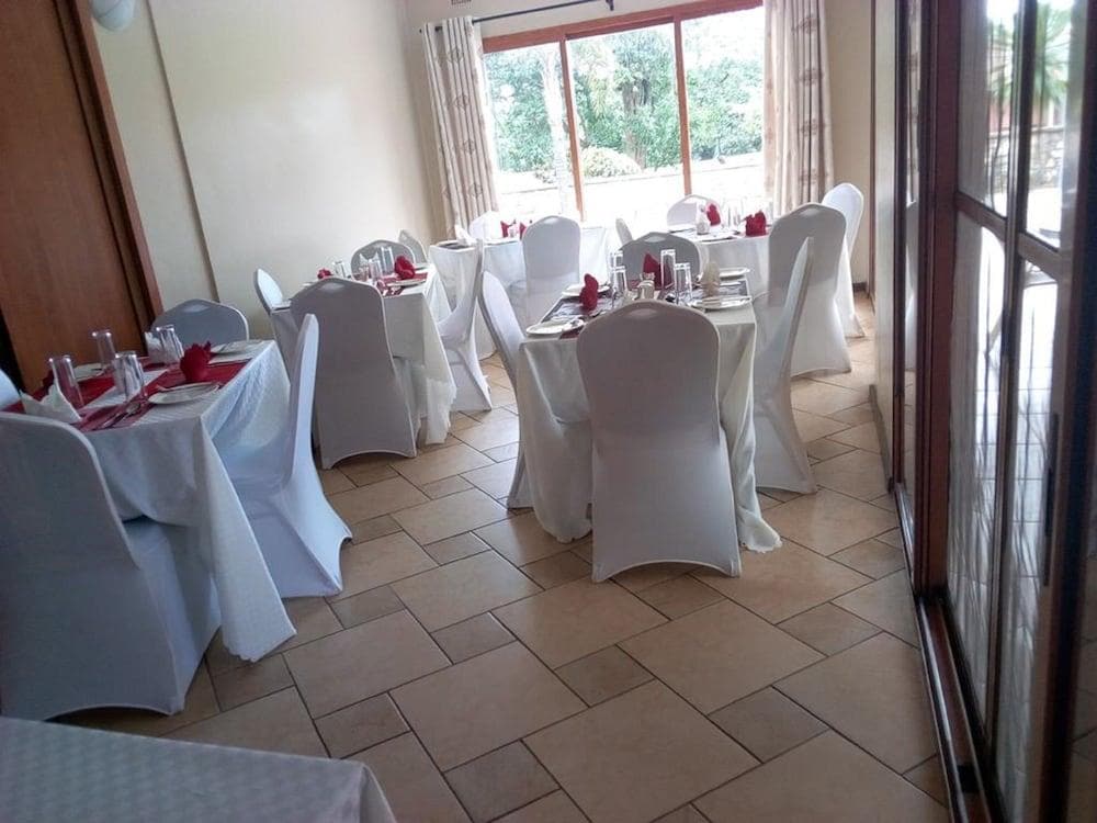 Zenith Lodge