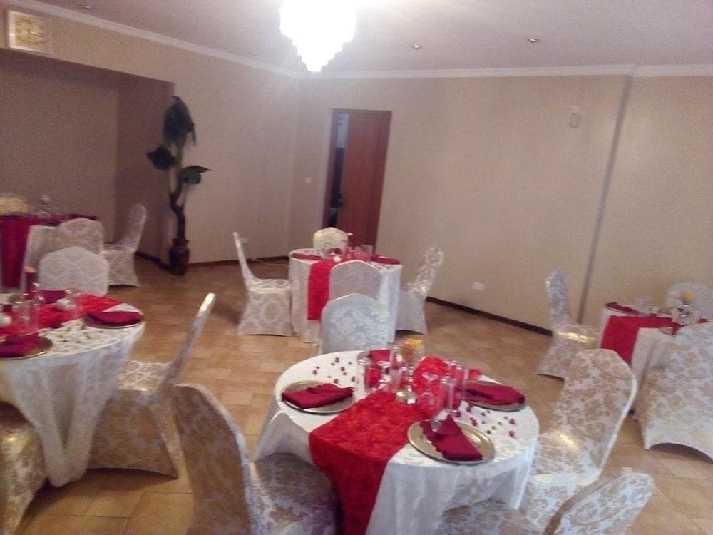 Zenith Lodge