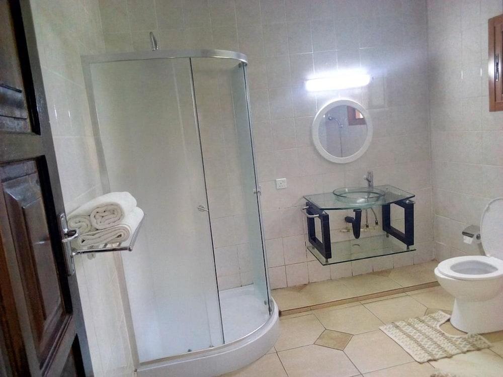 Zenith Lodge