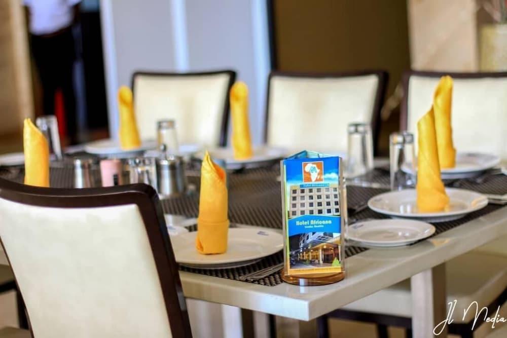 Hotel Africana