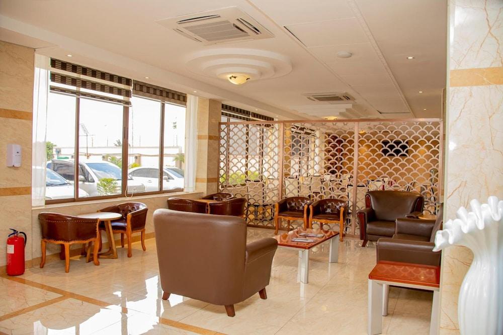 Hotel Africana