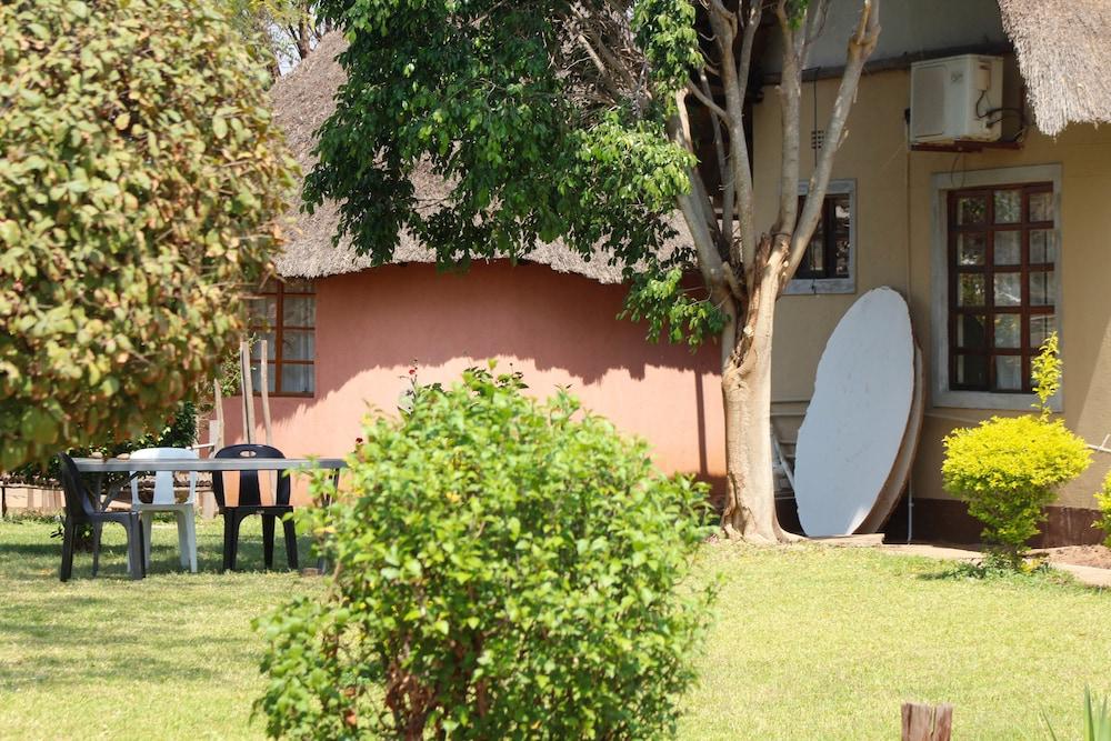 Ntshe River Lodge
