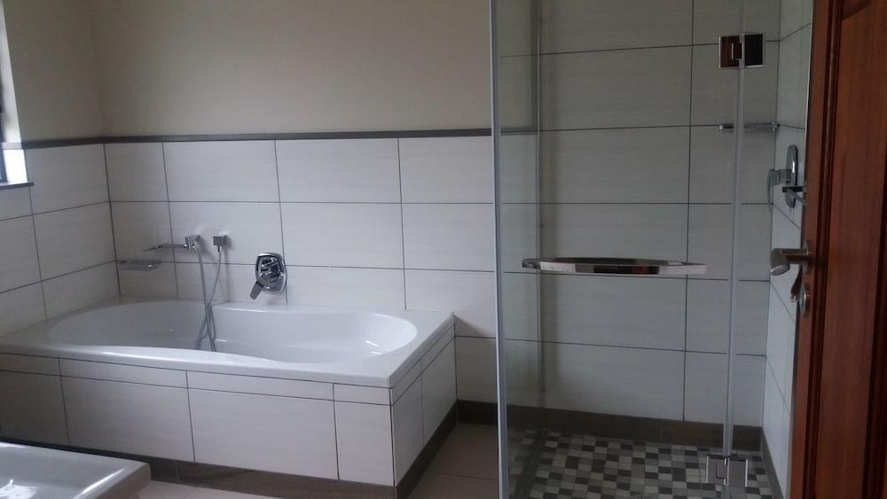 Staybridge Self Catering Apartments