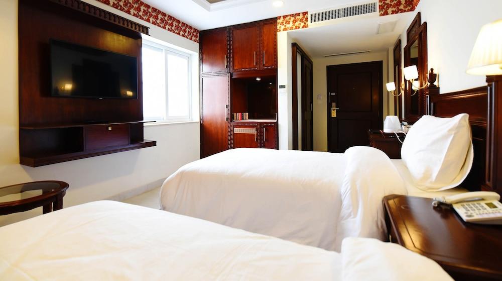 Viridi Hotels