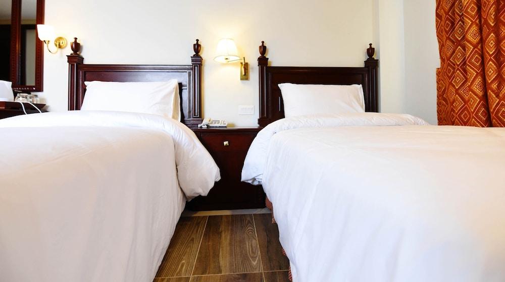 Viridi Hotels