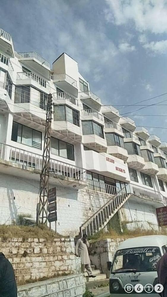 Grand Heights Hotel