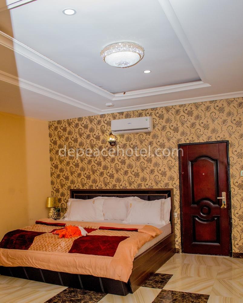 Peace Hotel And Suites