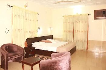Liz Ani Hotels