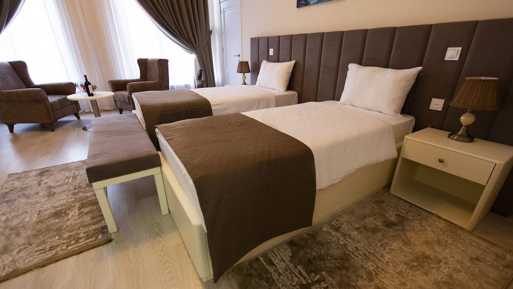 Almabagi Hotel&Villas