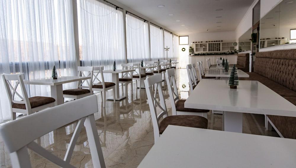 Almabagi Hotel&Villas