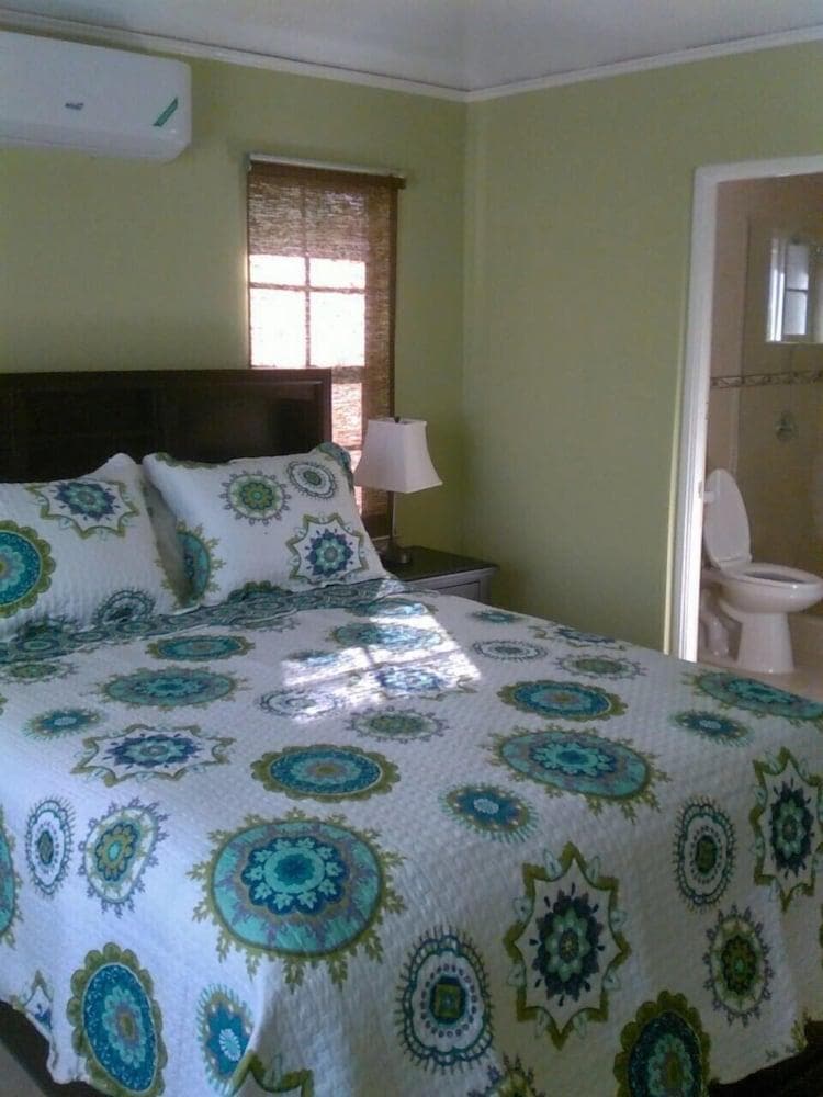 Hartland Vacation Townhouse