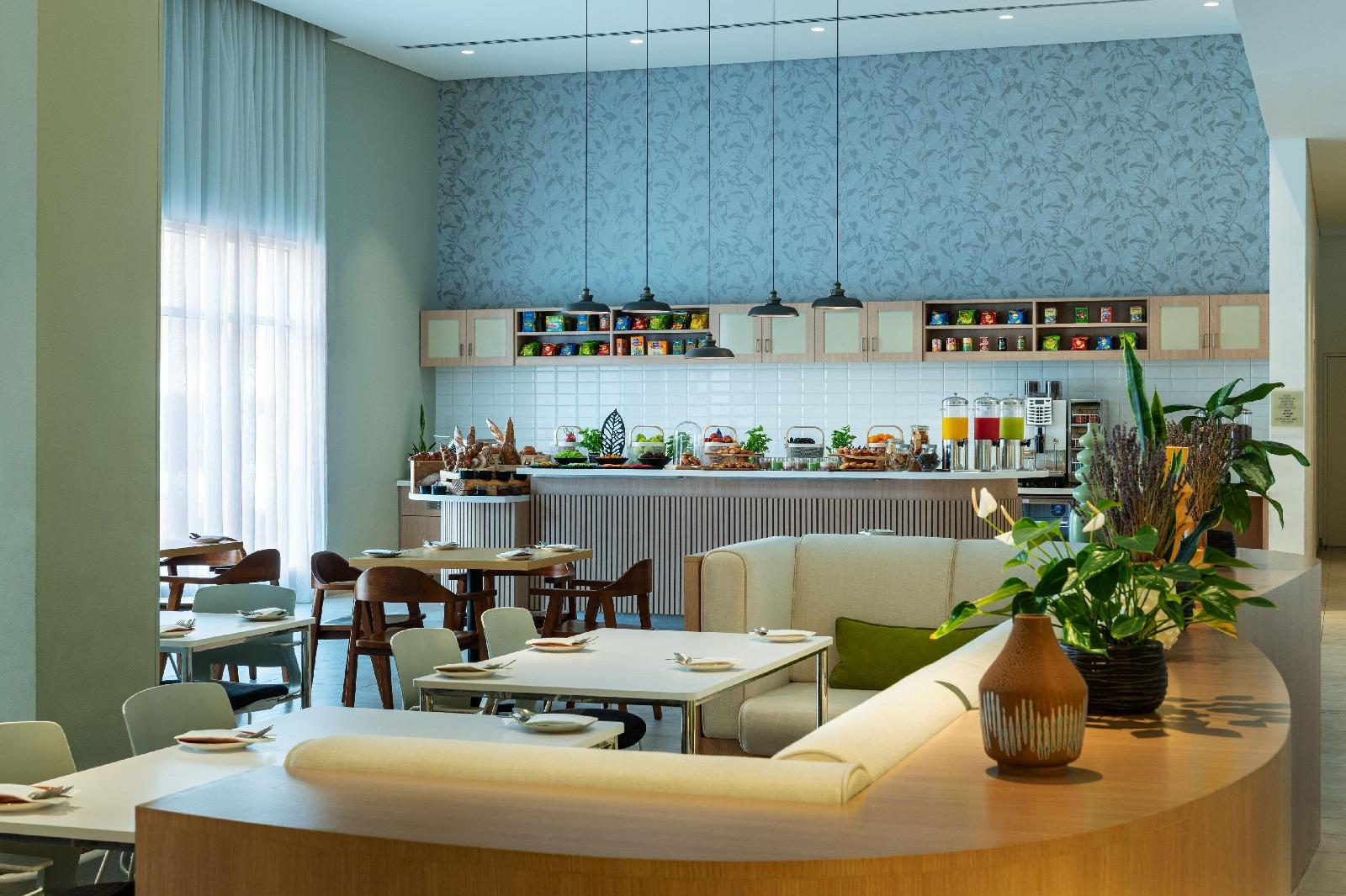Element Al Mina, Dubai