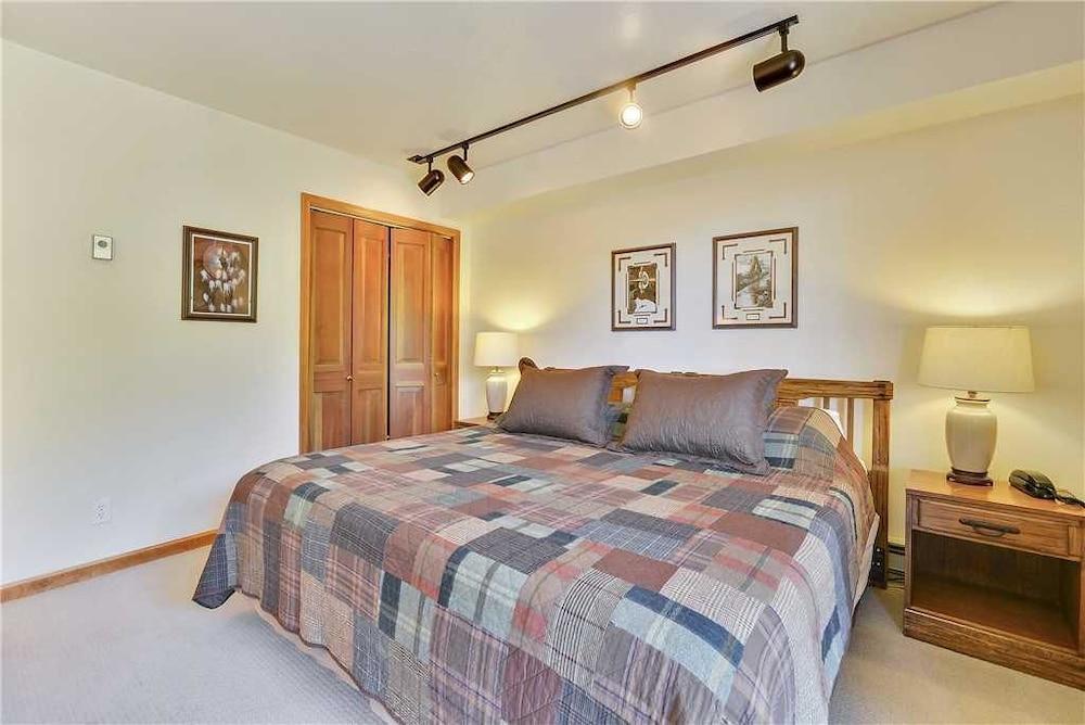 Storm Meadows Townhomes