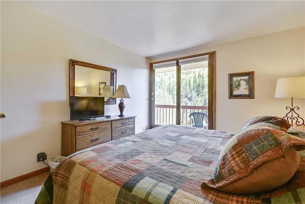 Storm Meadows Townhomes