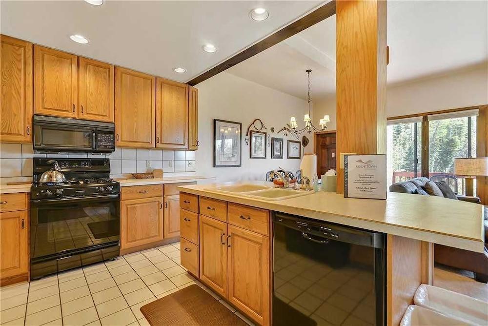 Storm Meadows Townhomes