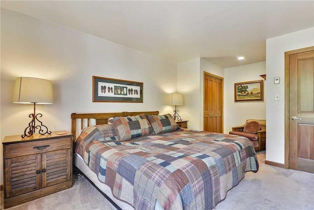 Storm Meadows Townhomes