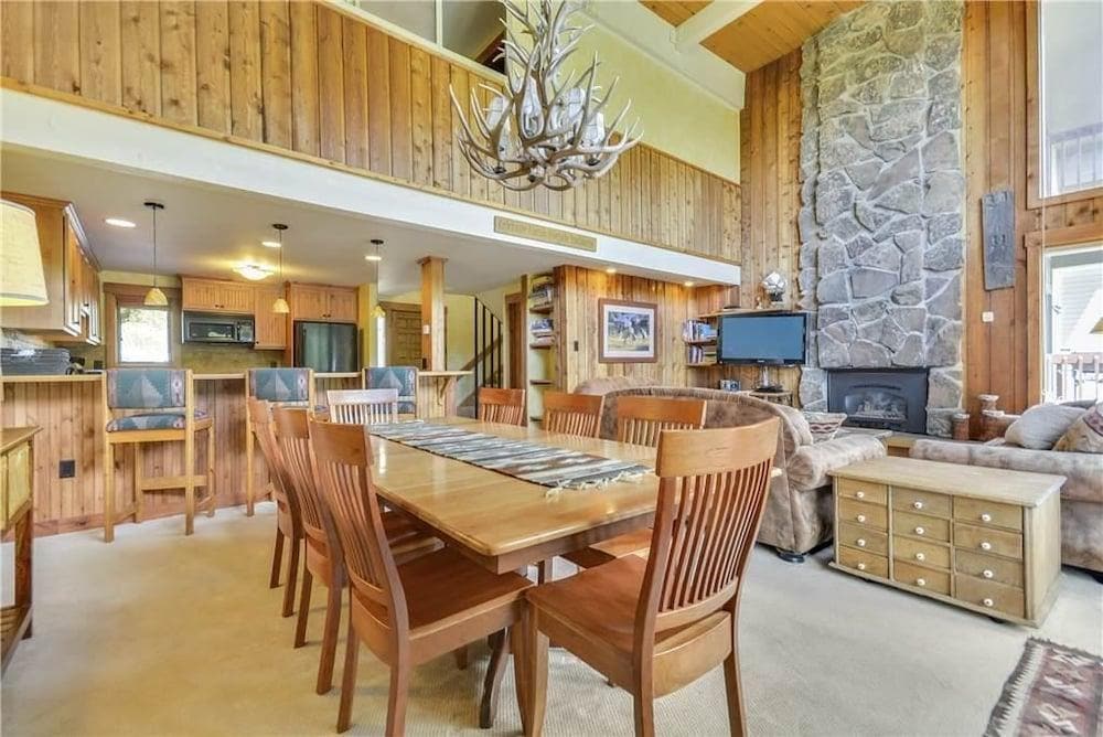 Storm Meadows Townhomes