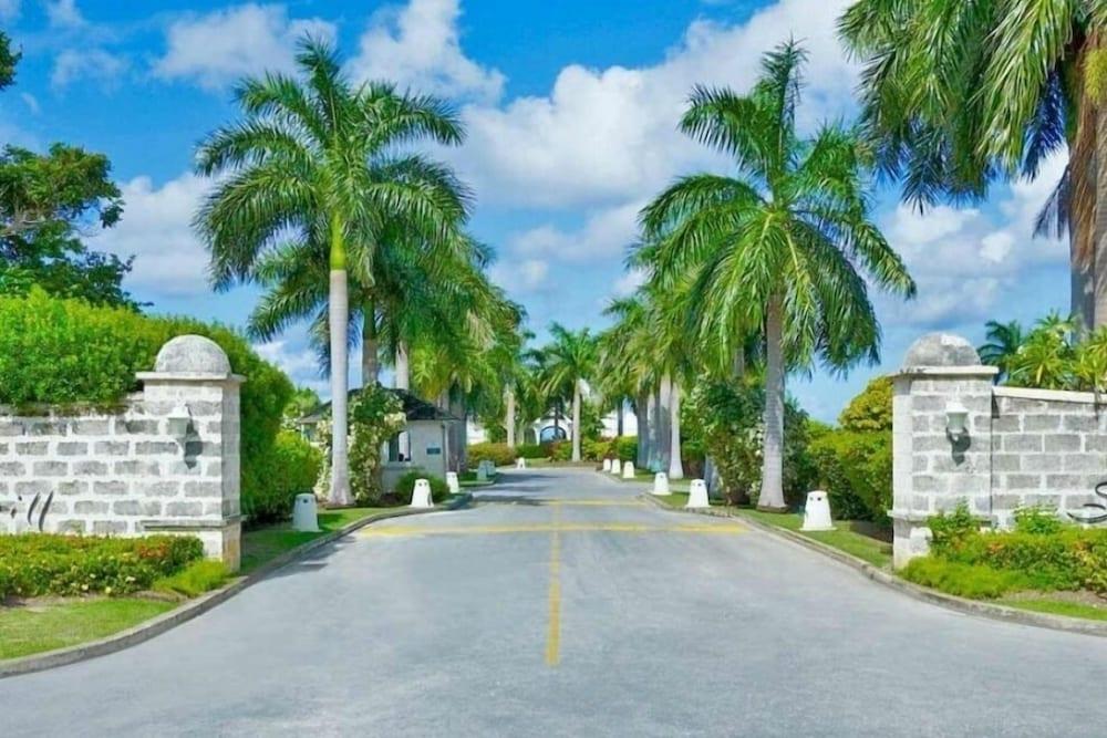 Villa Coconut Ridge