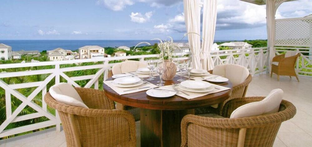 Villa Coconut Ridge