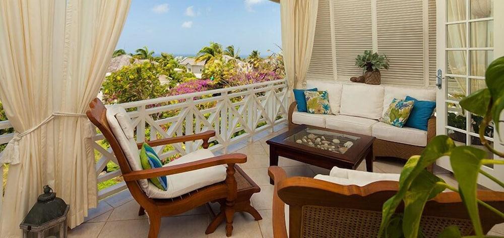 Villa Coconut Ridge