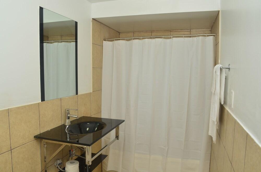 IACC Centers - Hotel Downtown Windsor