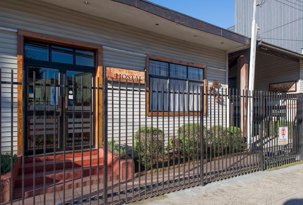 Hostal y Cabañas Borderío