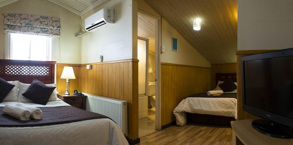 Hostal y Cabañas Borderío