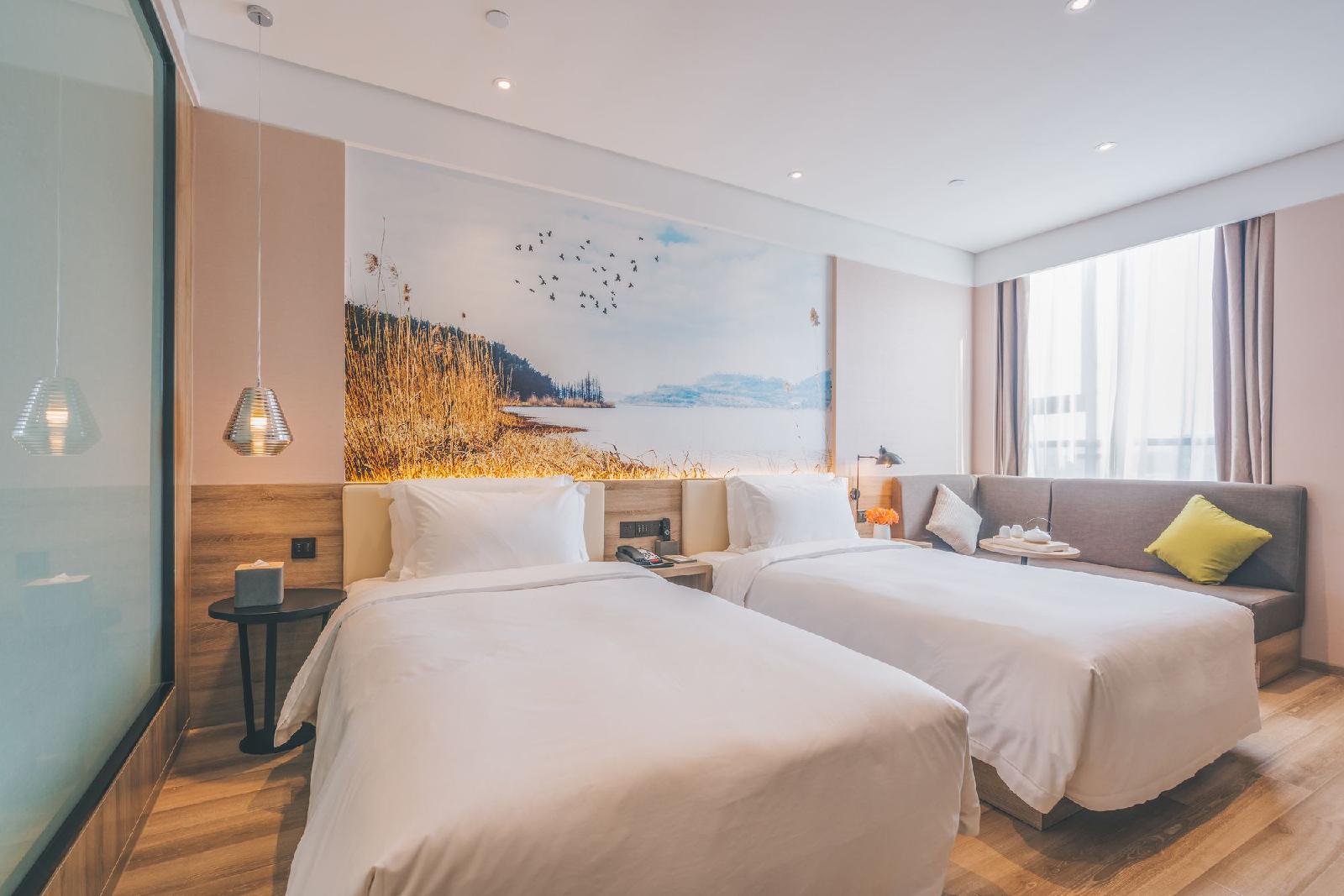 Ningbo Cbd Atour Hotel