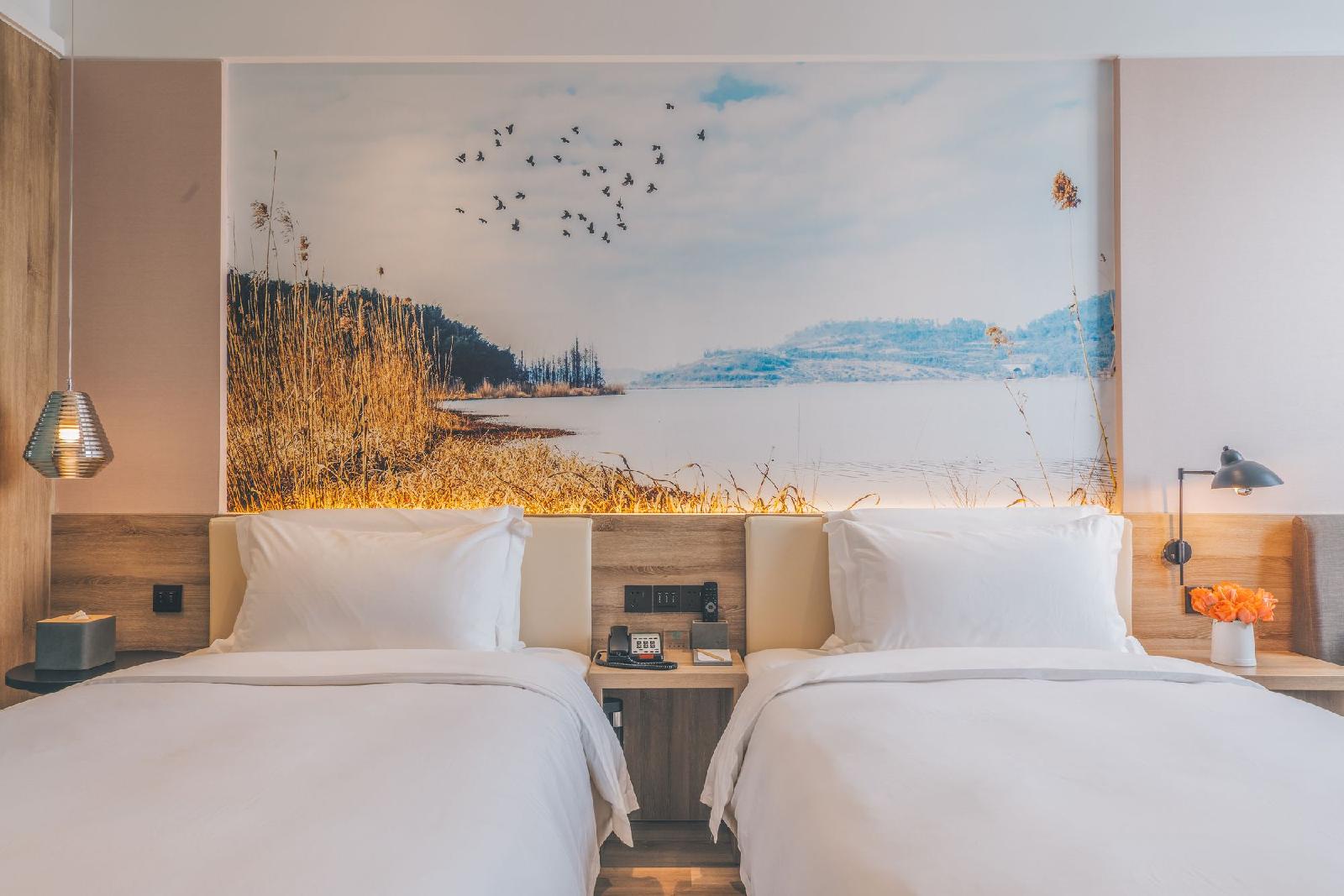 Ningbo Cbd Atour Hotel